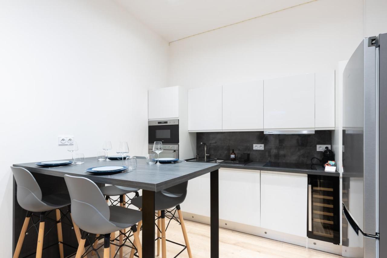 Le Notre Dame - Petit Cocon Dans Lyon 6Eme Apartment ภายนอก รูปภาพ