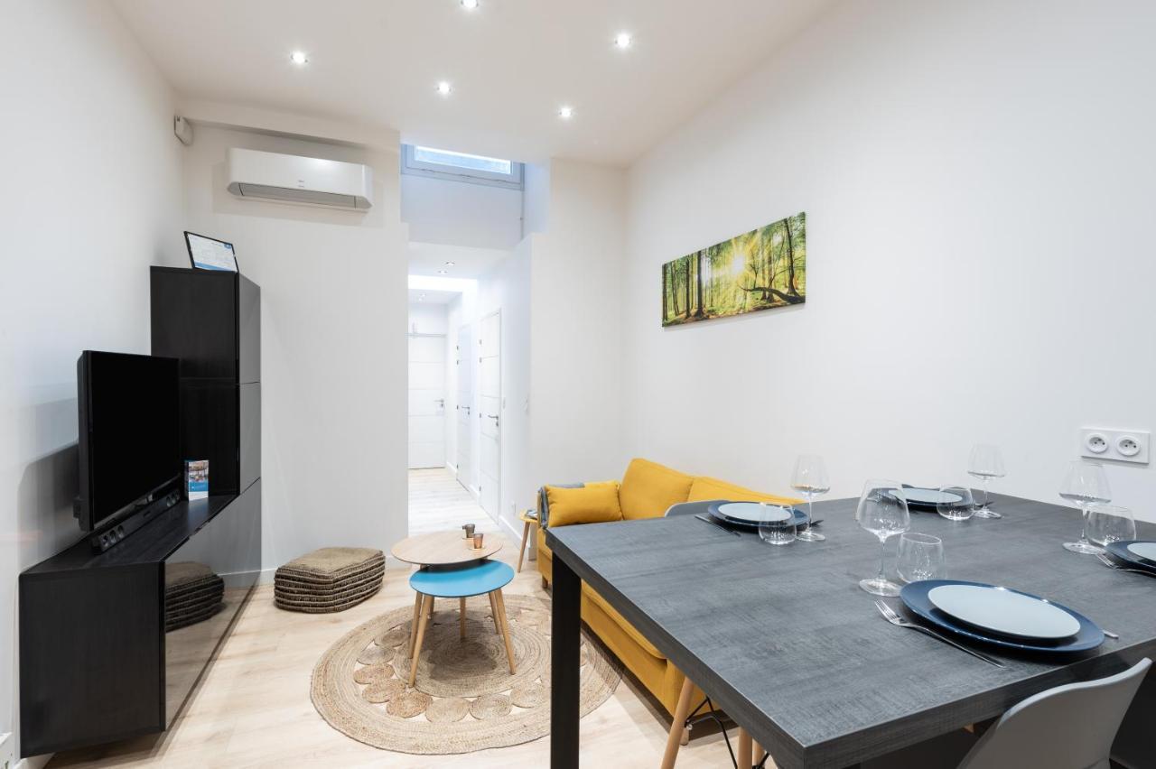 Le Notre Dame - Petit Cocon Dans Lyon 6Eme Apartment ภายนอก รูปภาพ